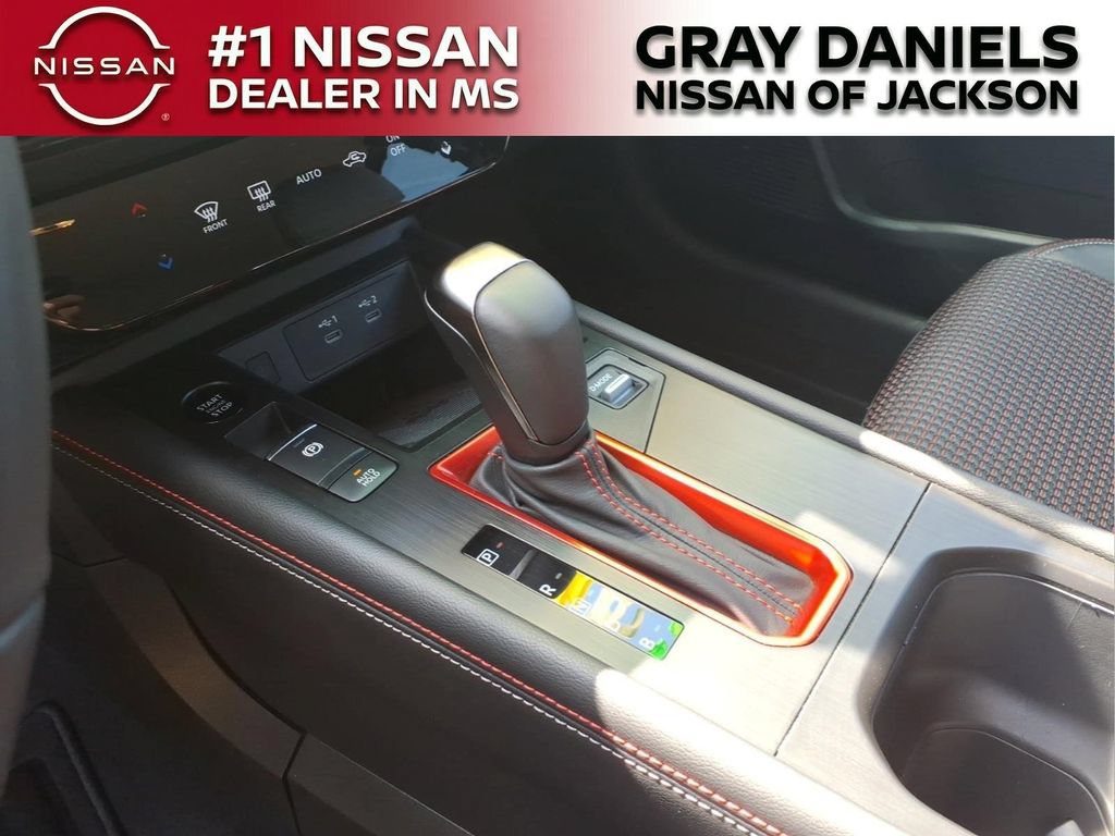New 2025 Nissan Kicks SR AWD/4WD image 19