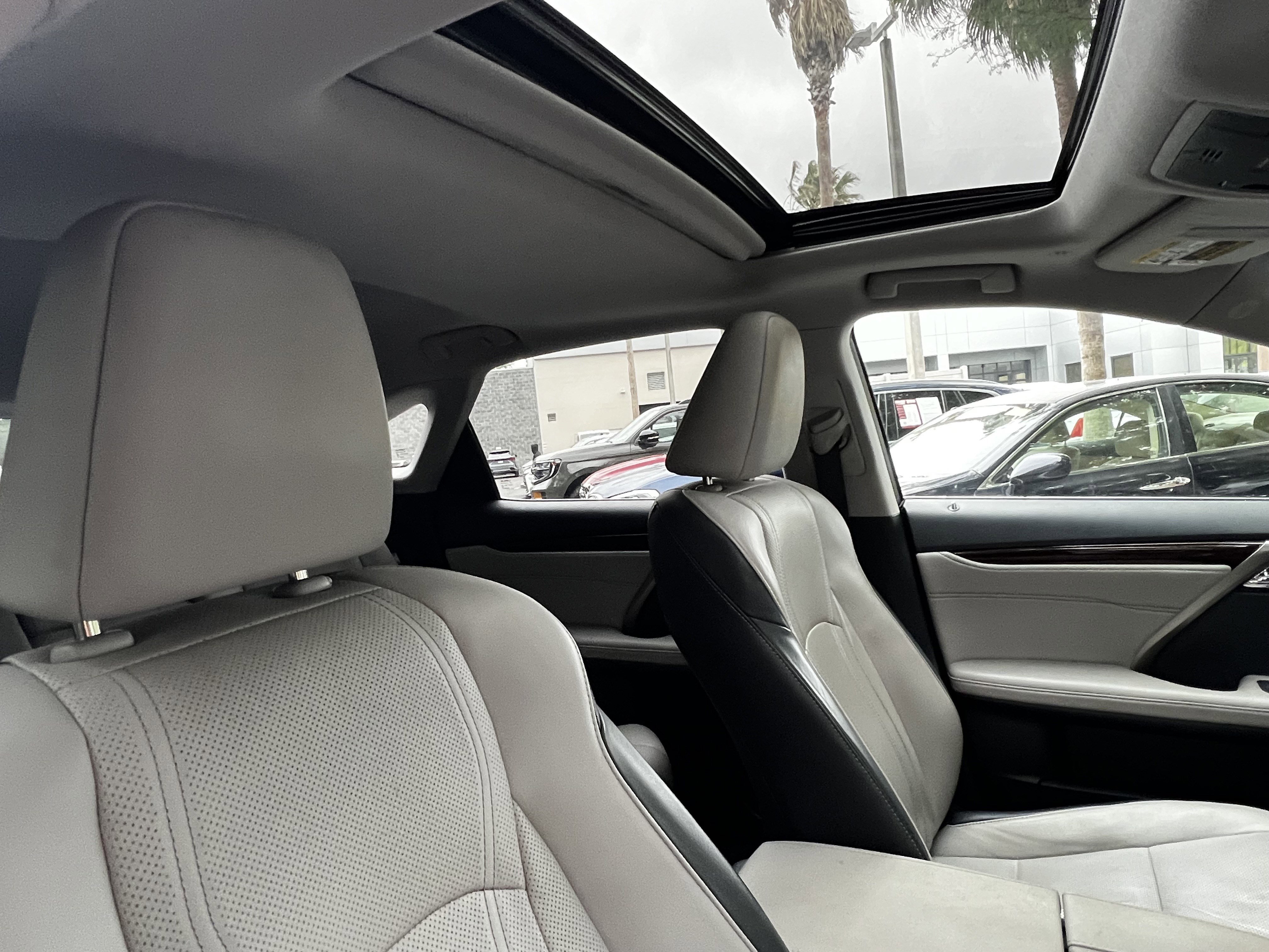 Used 2017 Lexus RX 350 AWD w/ Premium Package image 43