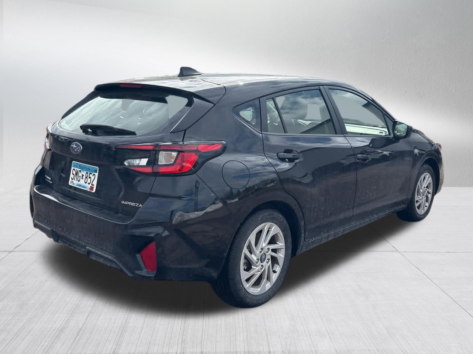 Certified 2025 Subaru Impreza 2.0i image 6
