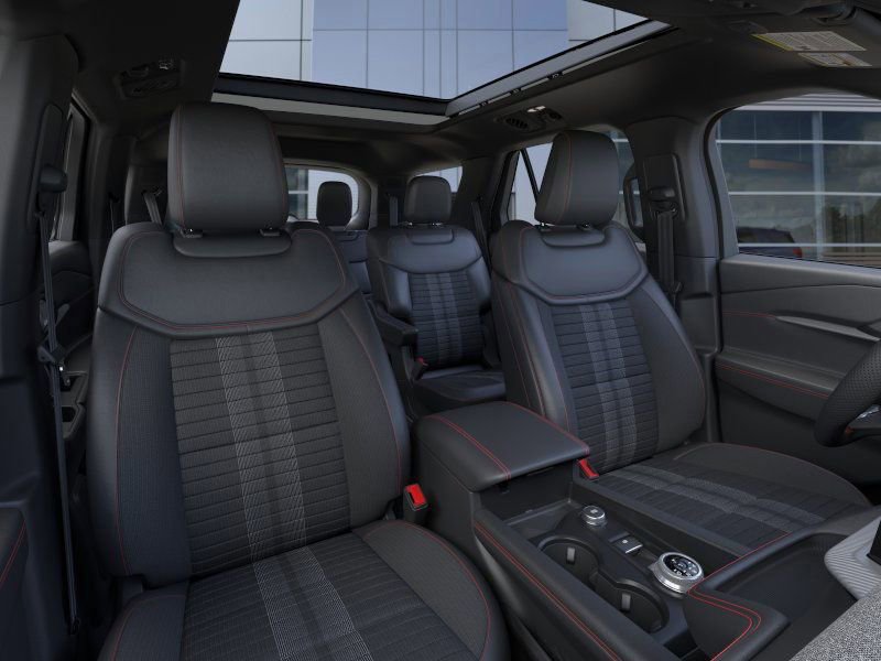 New 2026 Ford Explorer ST-Line w/ ST-Line Street Pack image 10