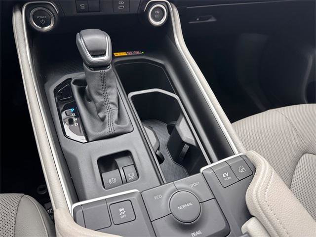 Certified 2025 Toyota Grand Highlander AWD Hybrid image 25