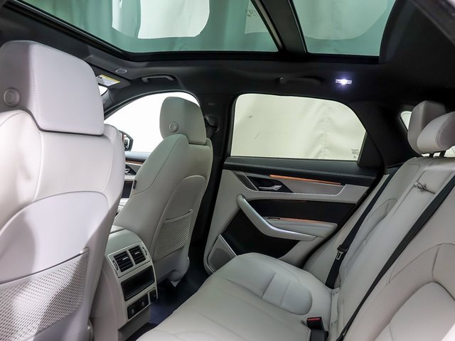Used 2025 Jaguar F-PACE R-Dynamic S image 12