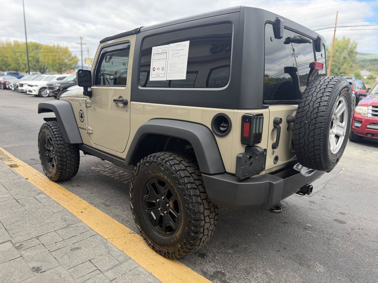 Used 2017 Jeep Wrangler Sport AWD/4WD image 6