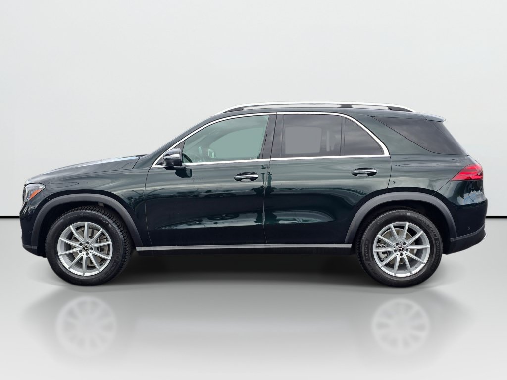 Used 2024 Mercedes-Benz GLE 350 4MATIC w/ Driver Assistance Package image 2