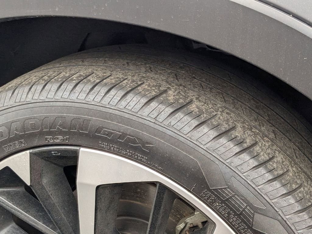 Used 2024 Mitsubishi Outlander SE image 56