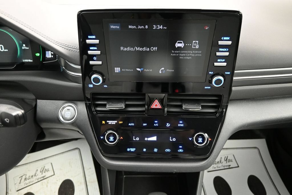 Used 2022 Hyundai Ioniq SE FWD image 18