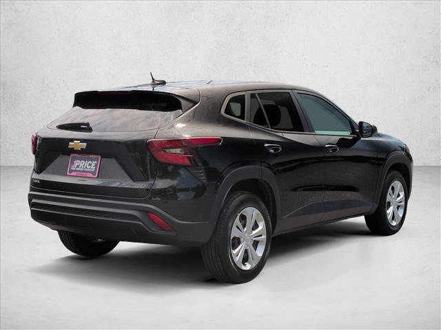 Used 2024 Chevrolet Trax LS FWD image 5
