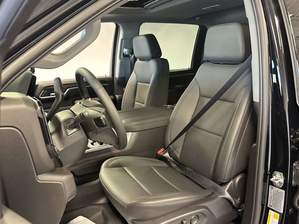 New 2025 GMC Sierra 2500 SLT w/ SLT Premium Package image 24