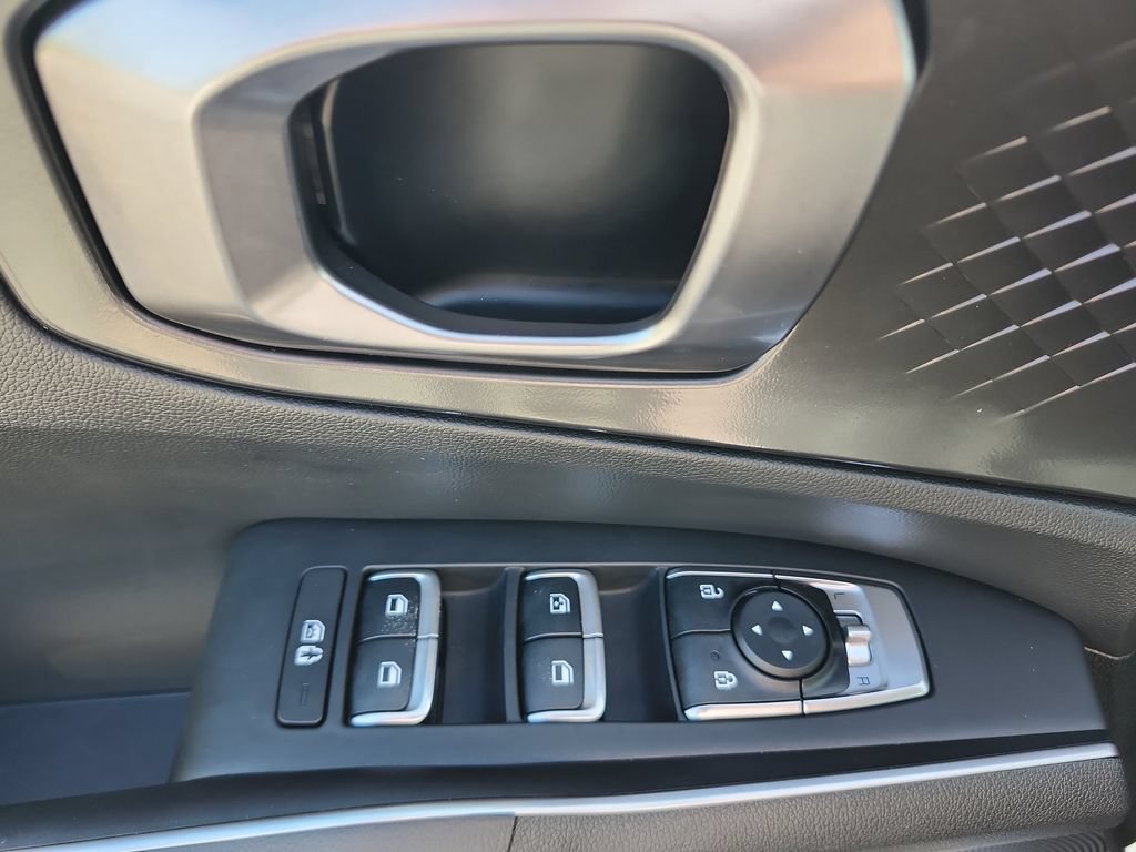 Used 2022 Kia Sorento S FWD image 23