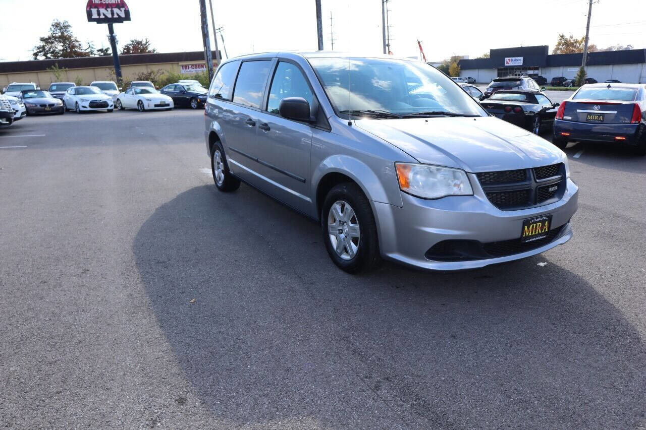 Used 2013 RAM C/V Tradesman image 6