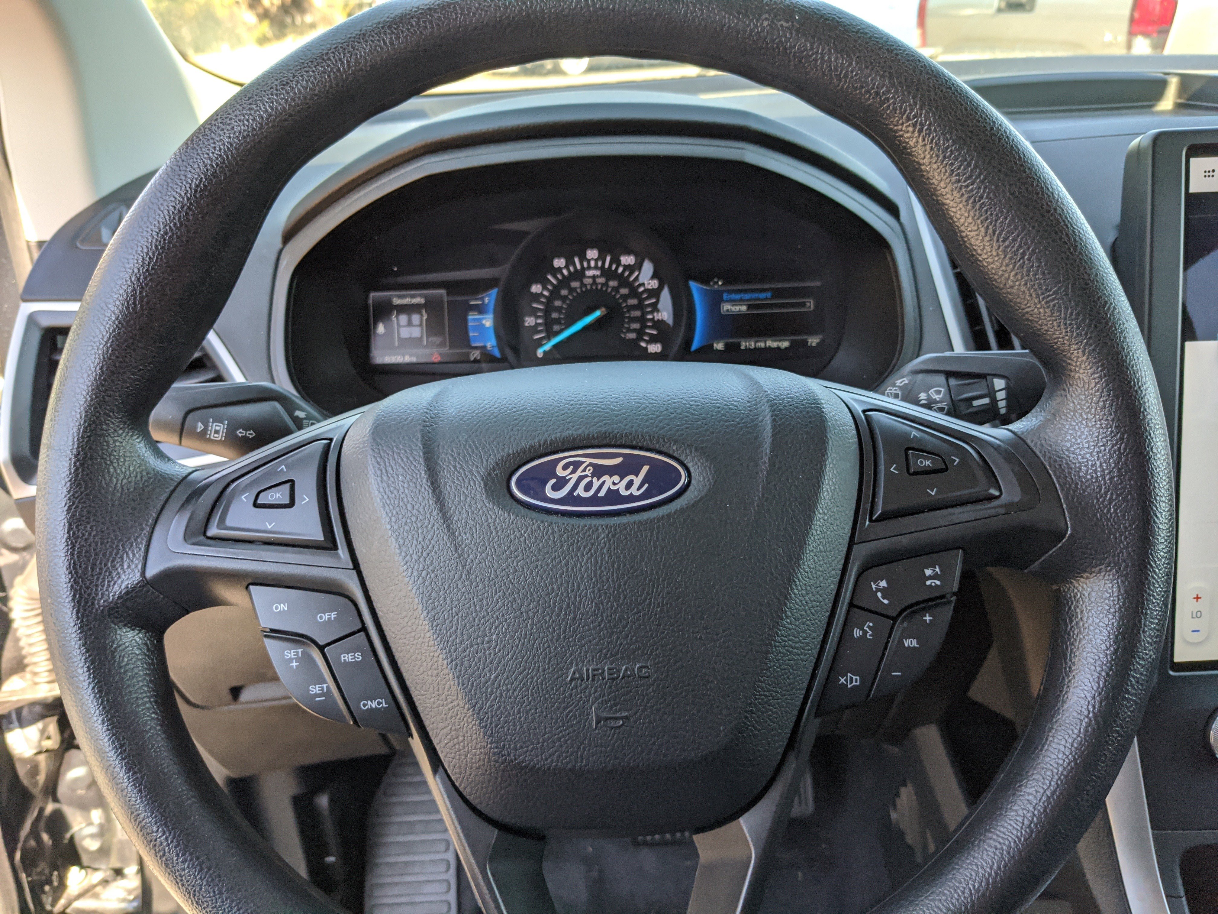Used 2024 Ford Edge SE image 24