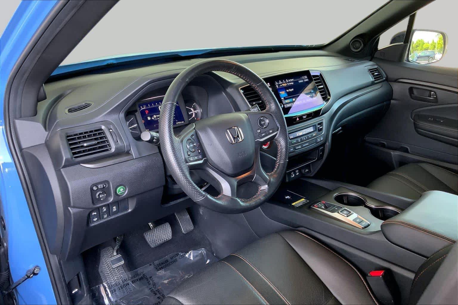 Used 2024 Honda Passport TrailSport image 18
