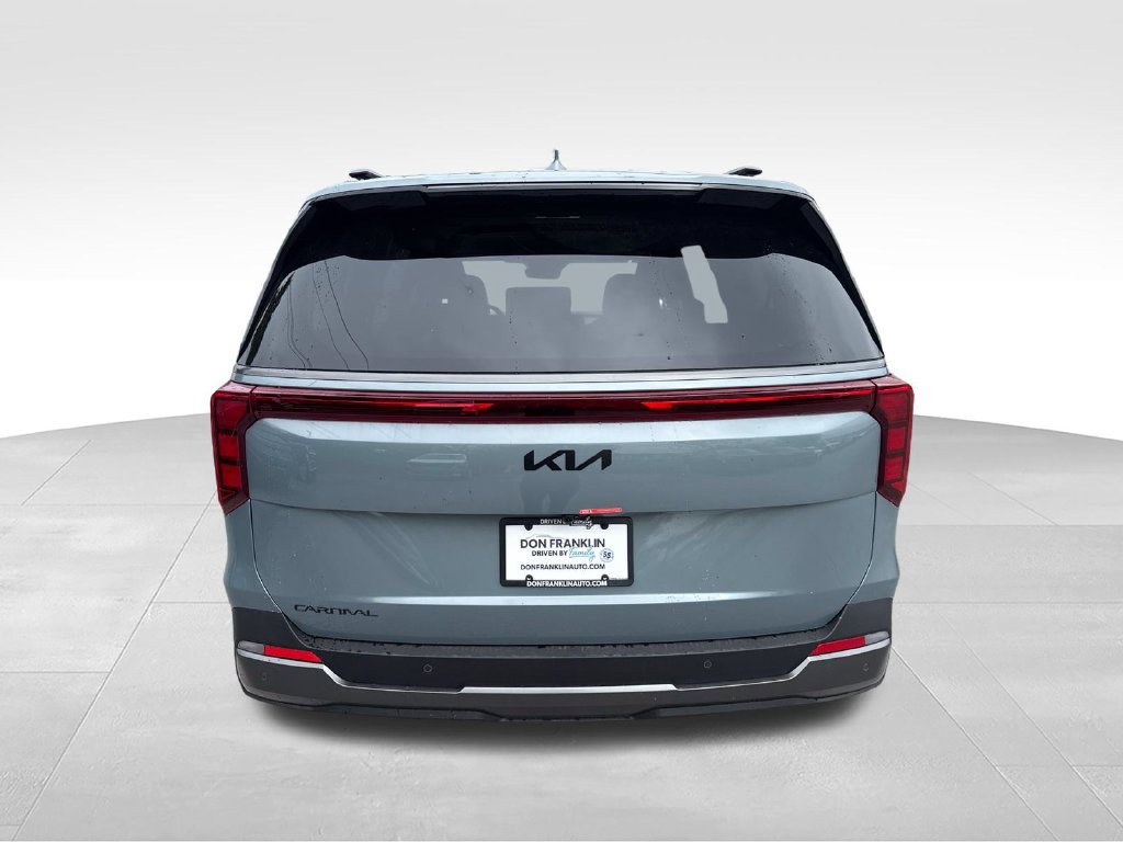 New 2027 Kia Carnival SX FWD image 4