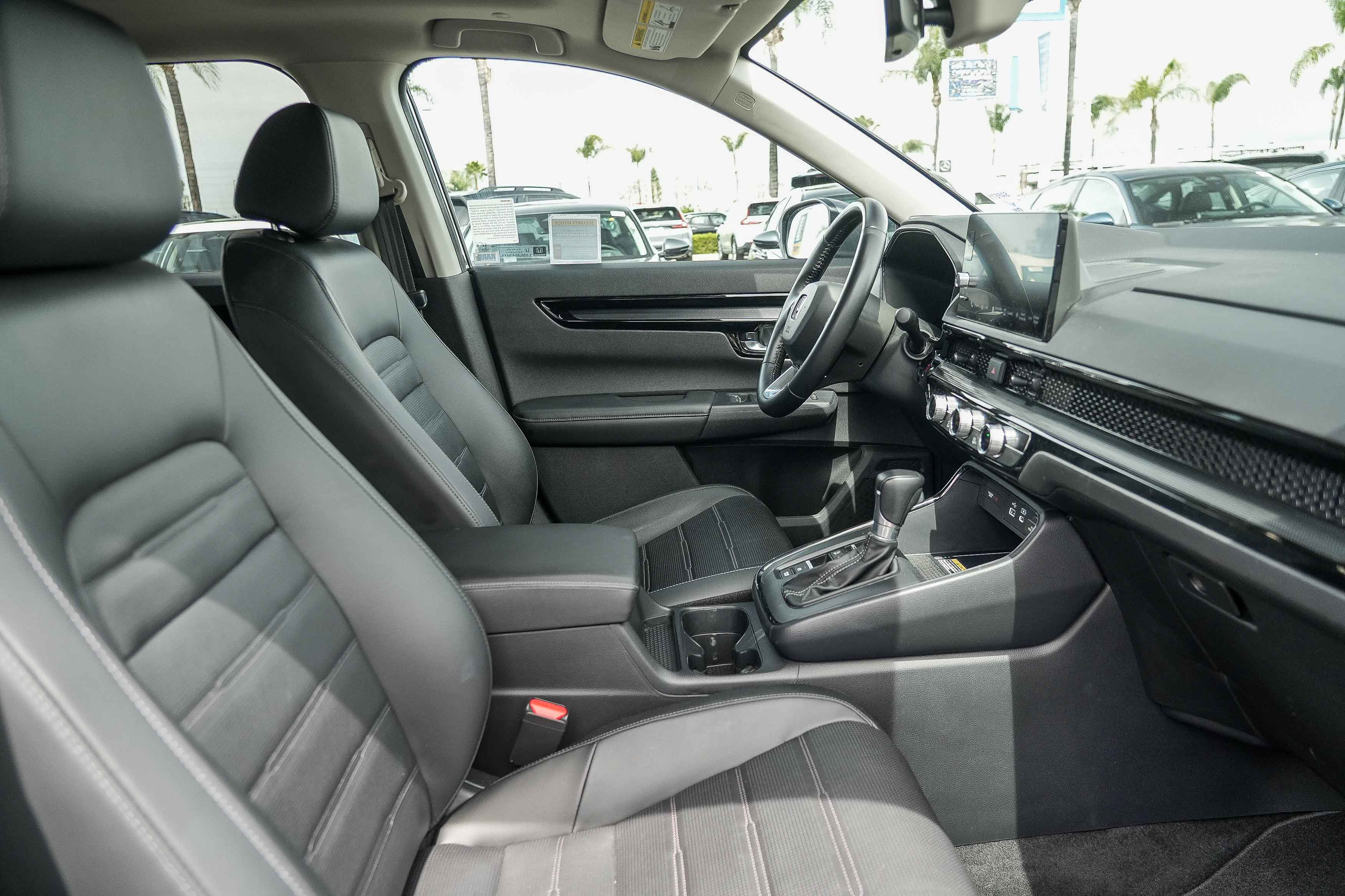 Used 2025 Honda CR-V EX-L image 21