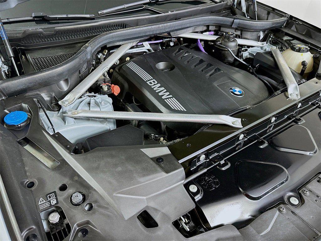 Used 2024 BMW X5 xDrive40i w/ M Sport Package image 26