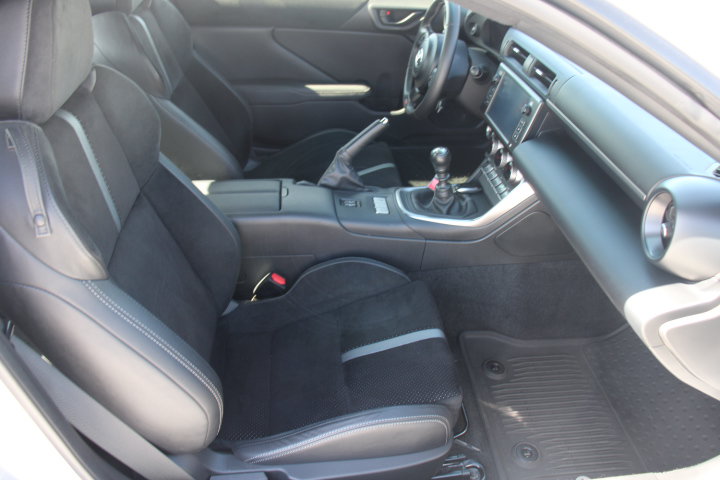 Used 2024 Toyota GR86 Premium RWD image 14