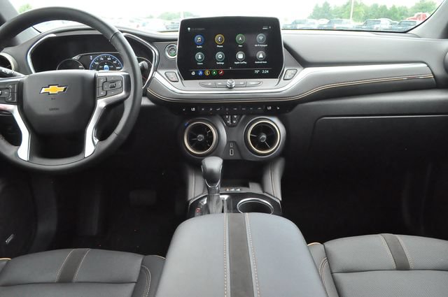 Used 2024 Chevrolet Blazer Premier AWD/4WD image 17