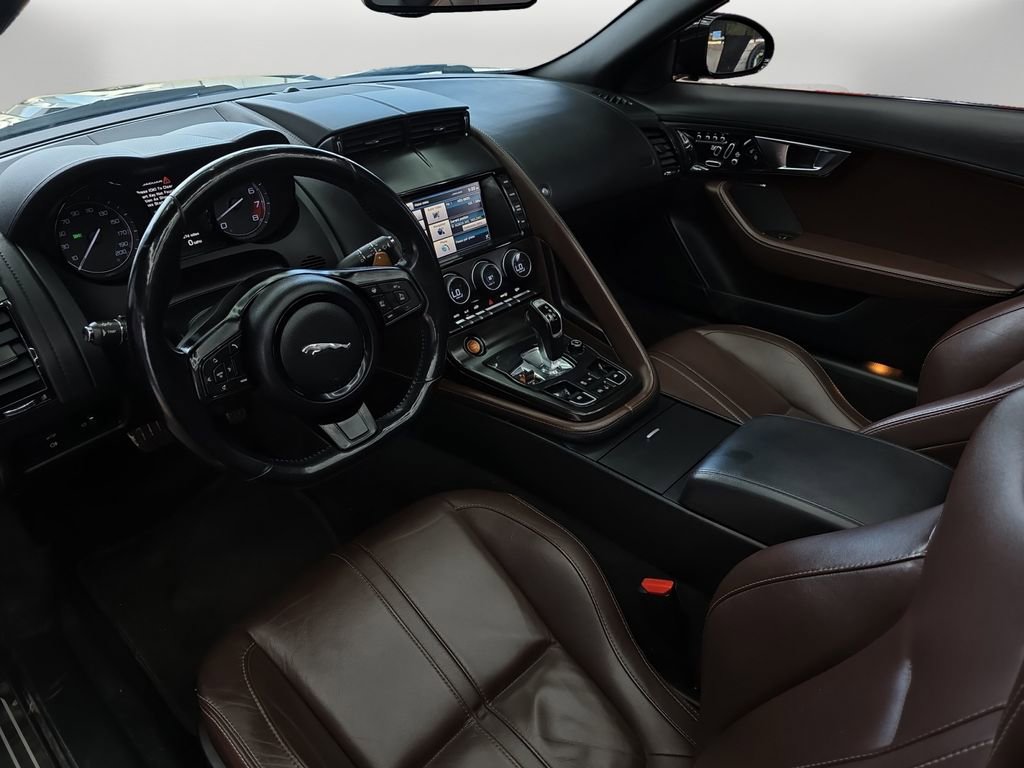 Used 2014 Jaguar F-TYPE S image 17