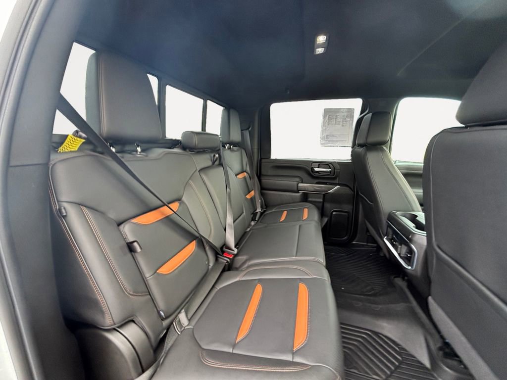 Used 2022 GMC Sierra 3500 AT4 w/ AT4 Preferred Package image 11