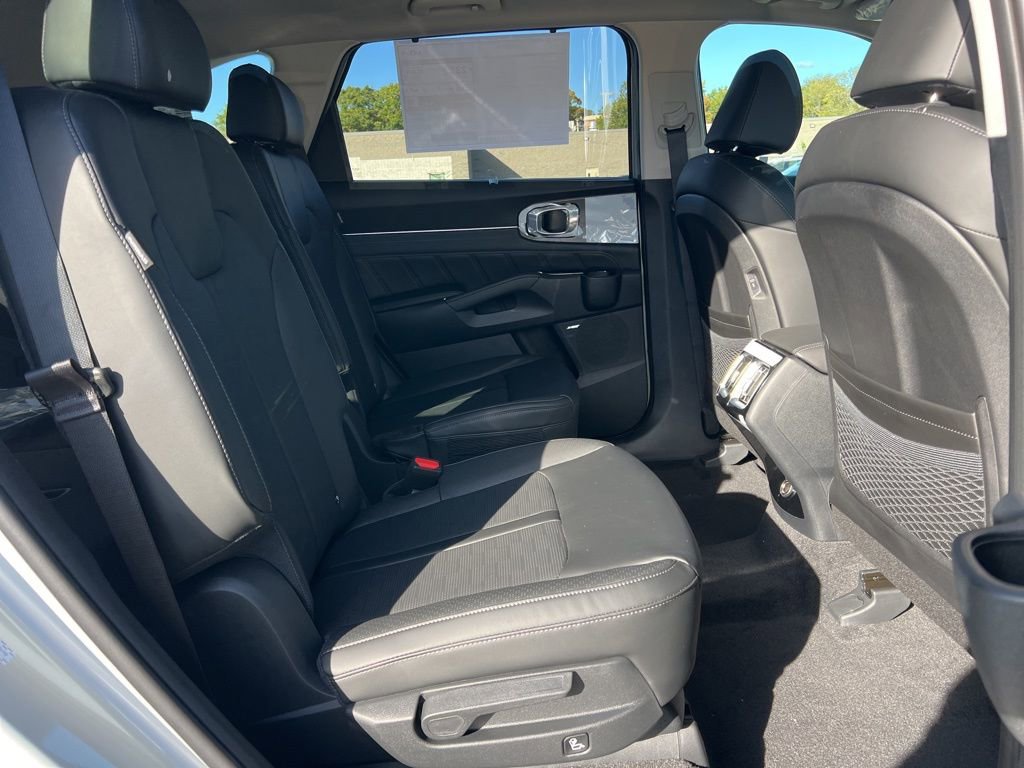 New 2026 Kia Sorento SX image 13
