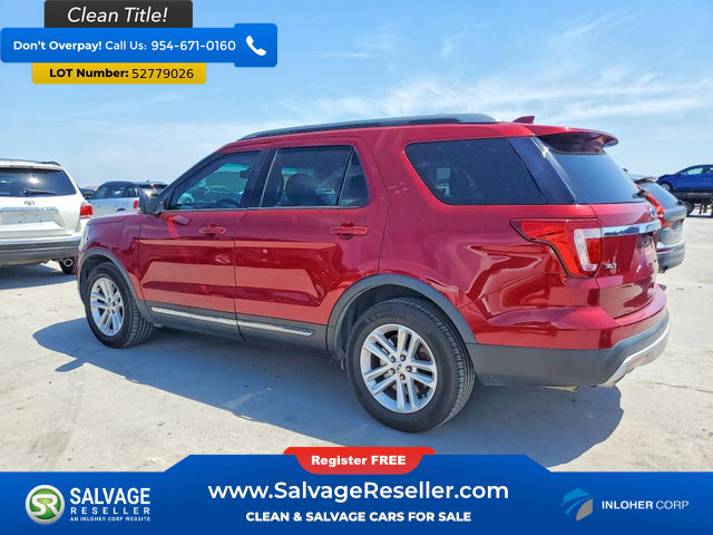 Used 2016 Ford Explorer XLT w/ Equipment Group 202A FWD image 3