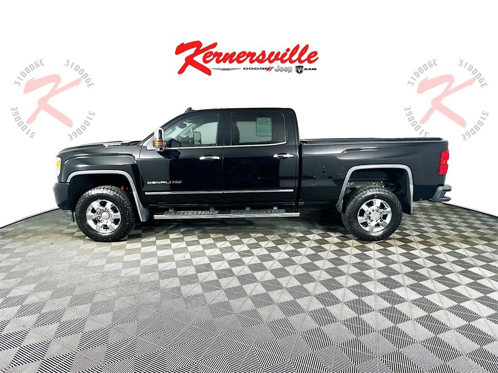 Used 2018 GMC Sierra 3500 Denali w/ Duramax Plus Package image 4