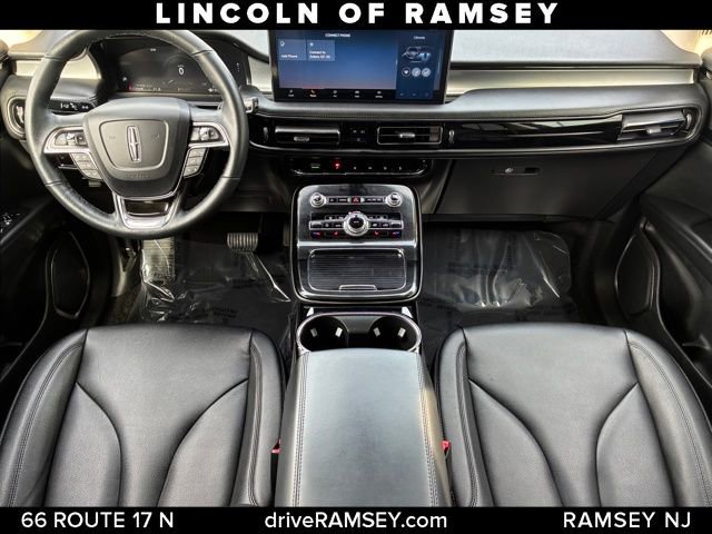 Used 2023 Lincoln Nautilus Standard image 21