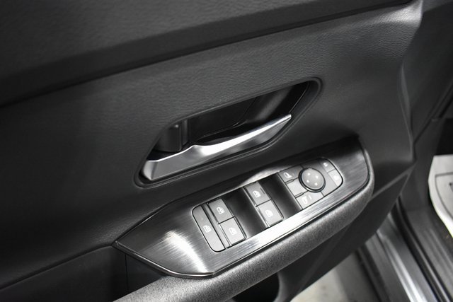 Certified 2026 Nissan Kicks SV w/ Cold Weather Package image 15