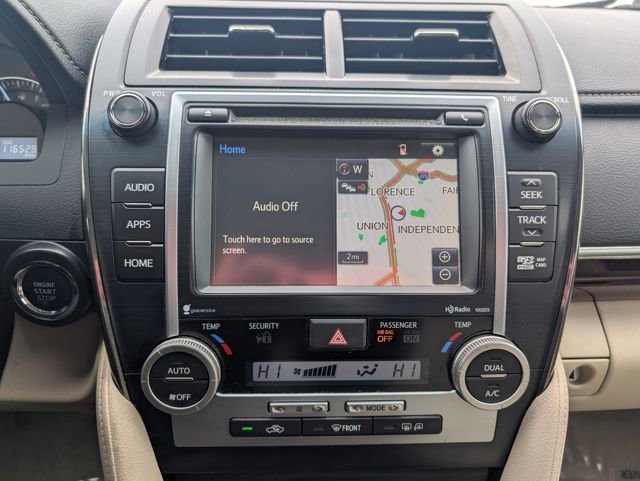 Used 2014 Toyota Camry XLE w/ Leather Package image 12