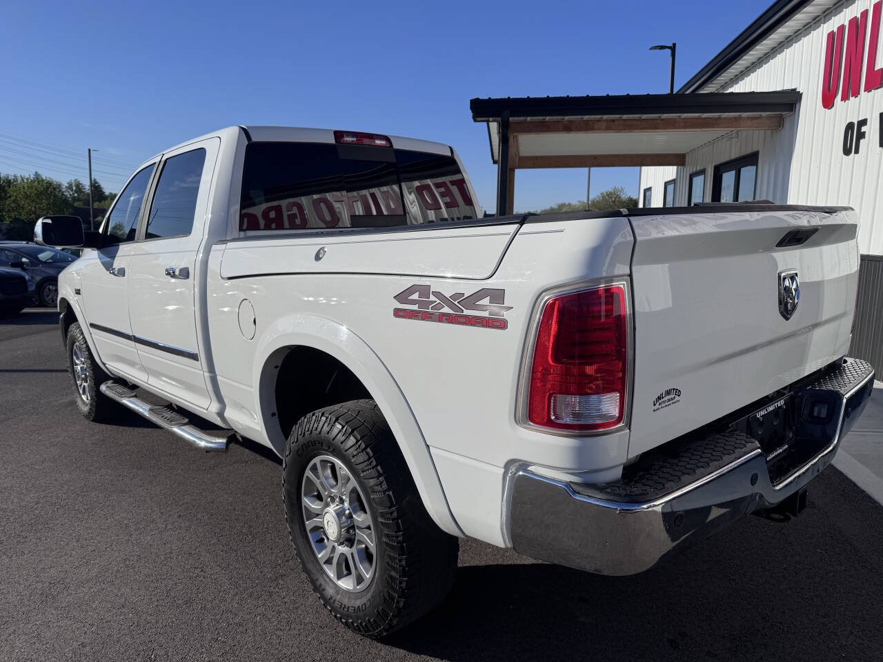 Used 2014 RAM 2500 Laramie w/ Convenience Group AWD/4WD image 12