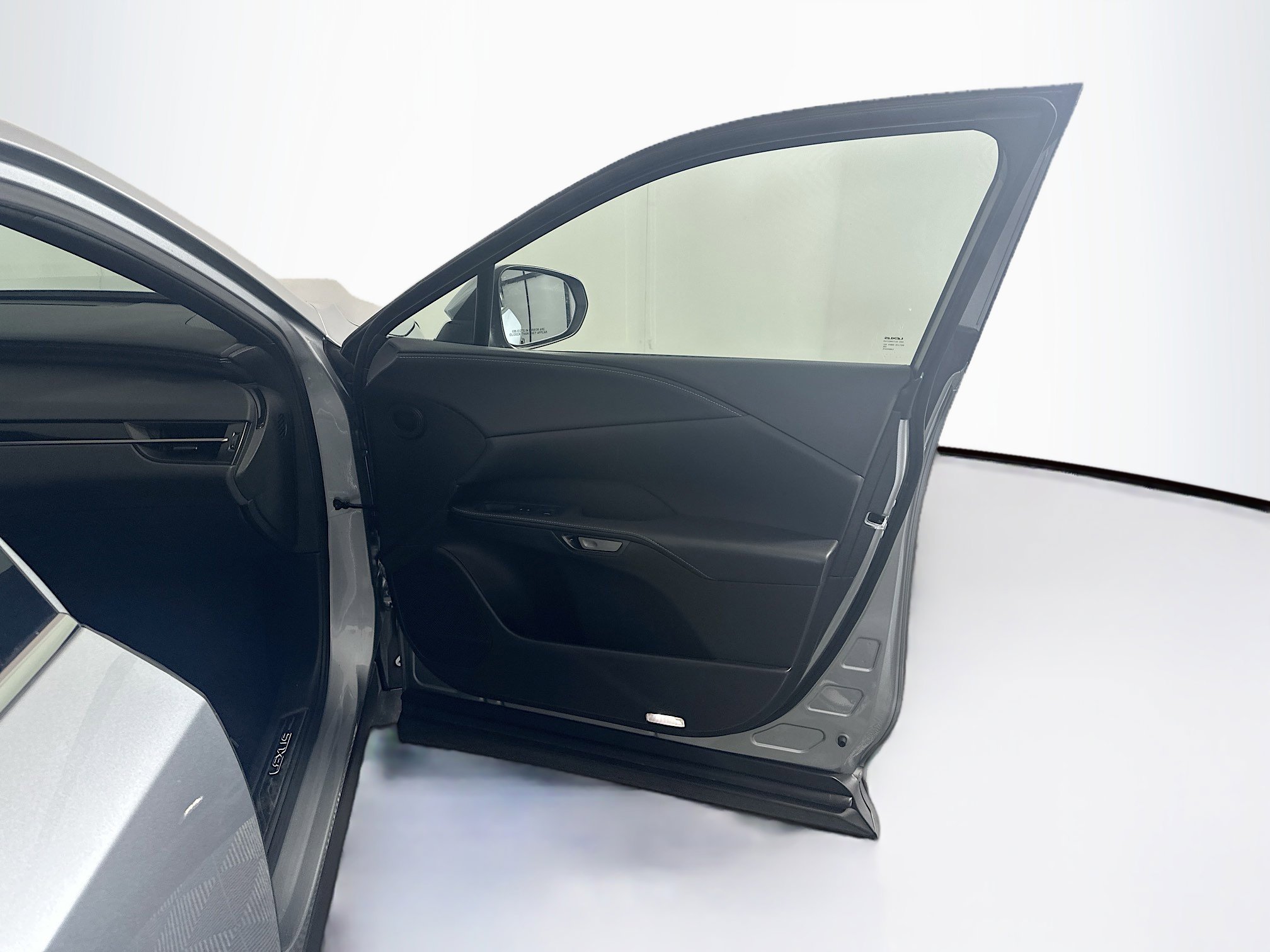 Used 2023 Lexus RX 350 FWD w/ Cold Area Package image 35