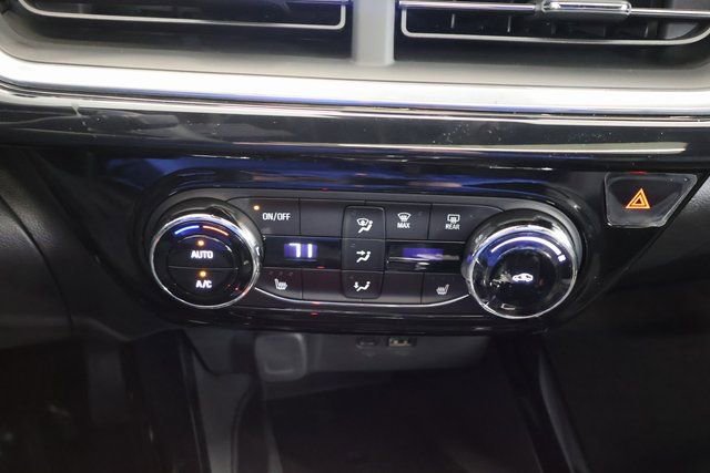 New 2026 Chevrolet Trax RS w/ Sunroof Package image 20