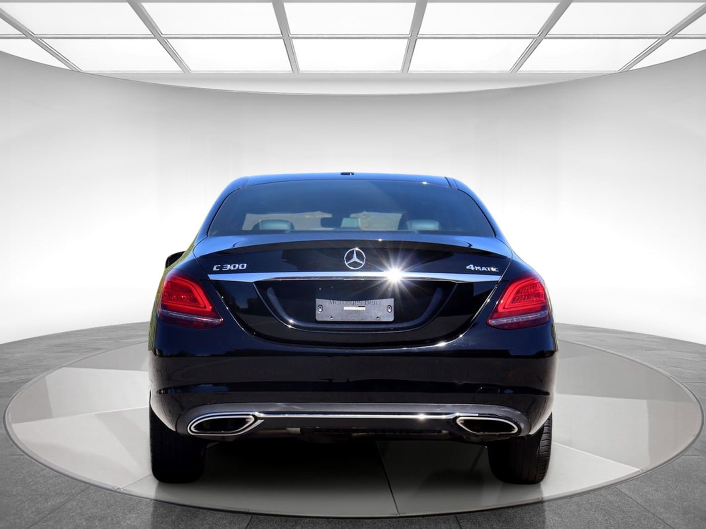 Used 2019 Mercedes-Benz C 300 4MATIC Sedan w/ Premium Package image 7