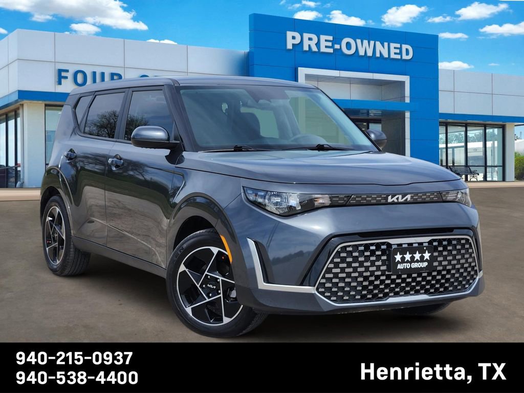 Used 2024 Kia Soul EX FWD image 1