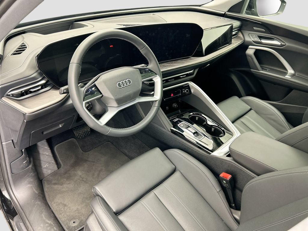 Used 2025 Audi Q5 Premium Plus w/ Premium Plus AWD/4WD image 10