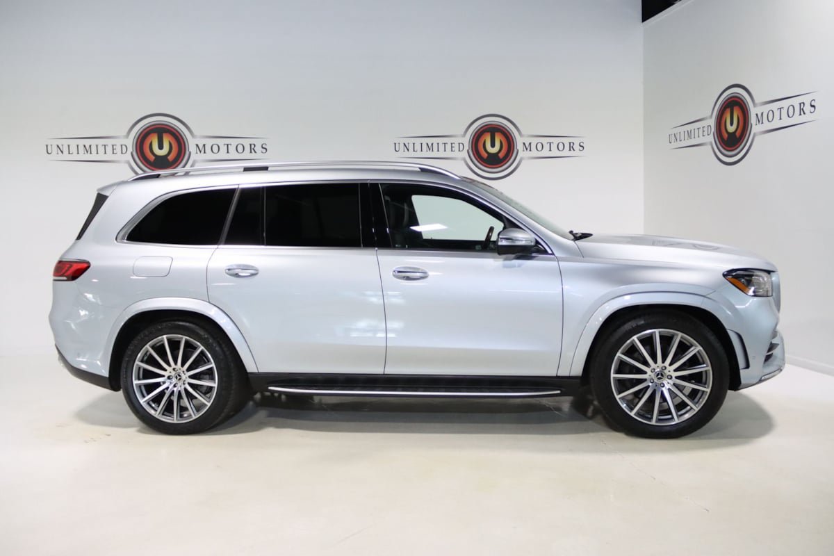 Used 2023 Mercedes-Benz GLS 450 4MATIC image 5