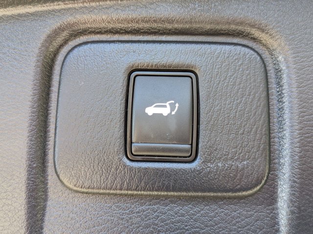Used 2020 Nissan Murano SL w/ Moonroof Package AWD/4WD image 14
