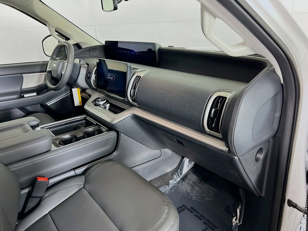 New 2026 Ford Expedition Max Active image 33