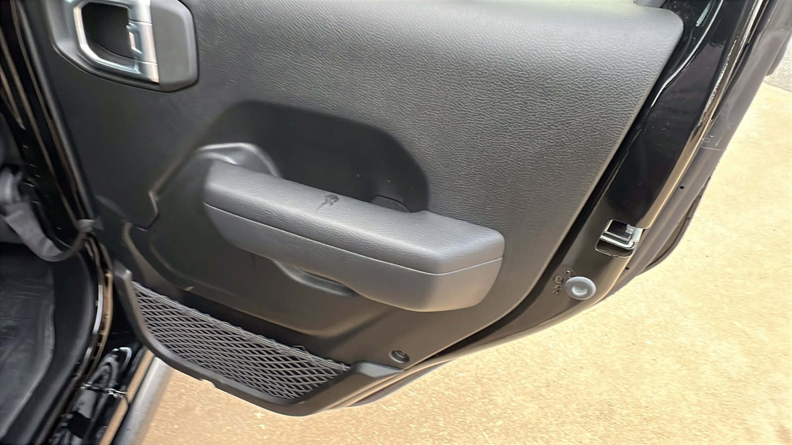 Used 2024 Jeep Gladiator Sport image 20