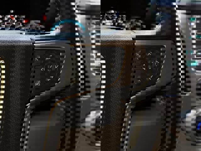 Used 2019 GMC Yukon Denali image 15