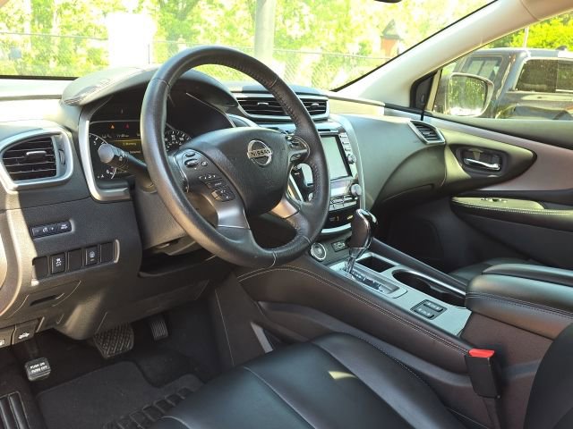Used 2020 Nissan Murano SV w/ Premium Package FWD image 23