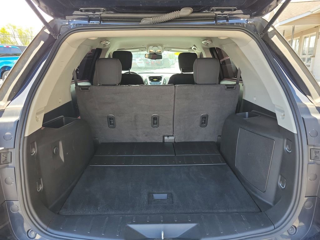 Used 2017 Chevrolet Equinox LT FWD image 7