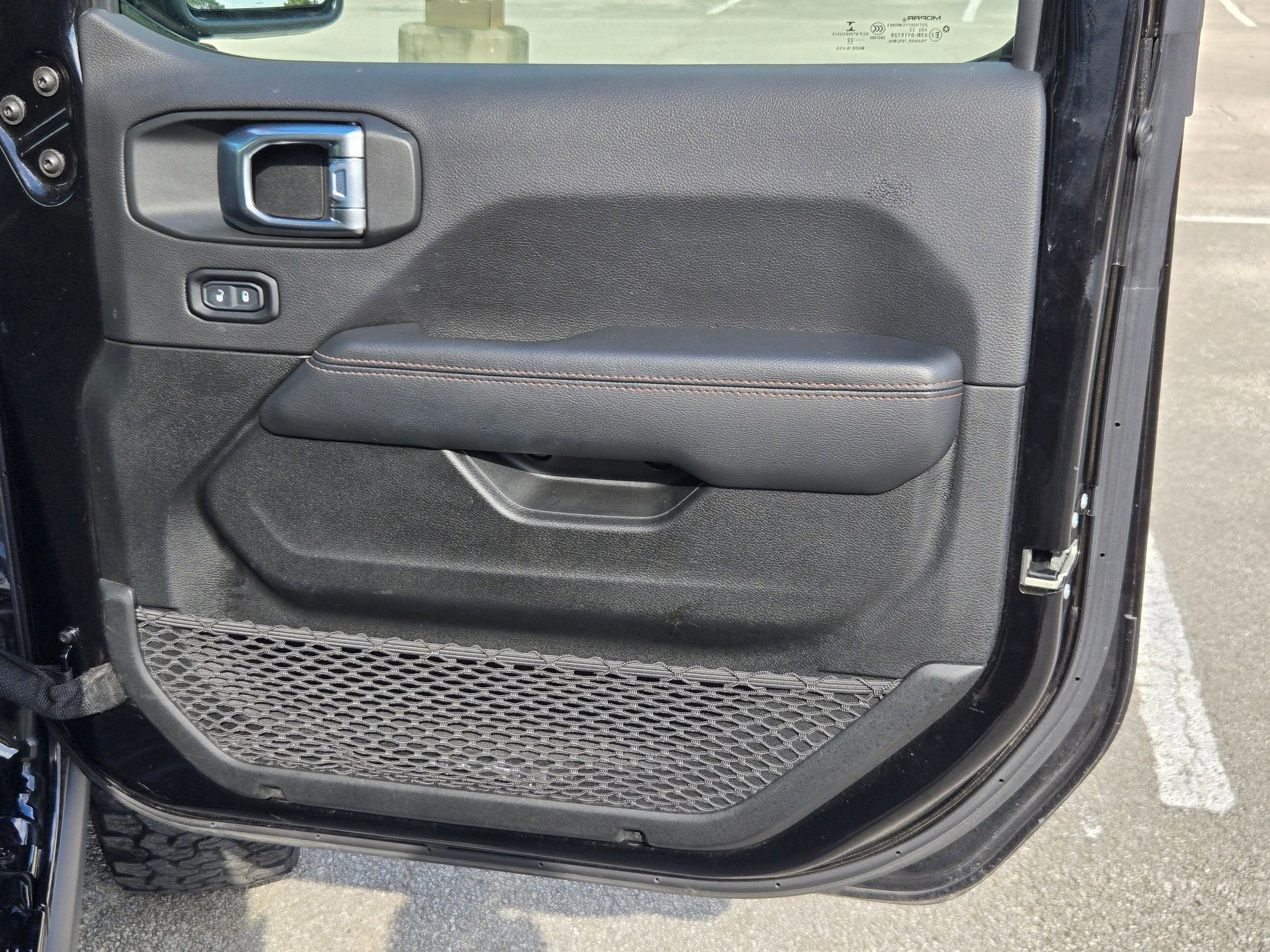 Used 2022 Jeep Wrangler Unlimited Rubicon image 28