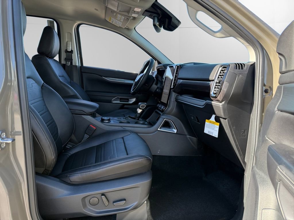 New 2025 Ford Ranger Lariat w/ FX4 Off-Road Package image 14