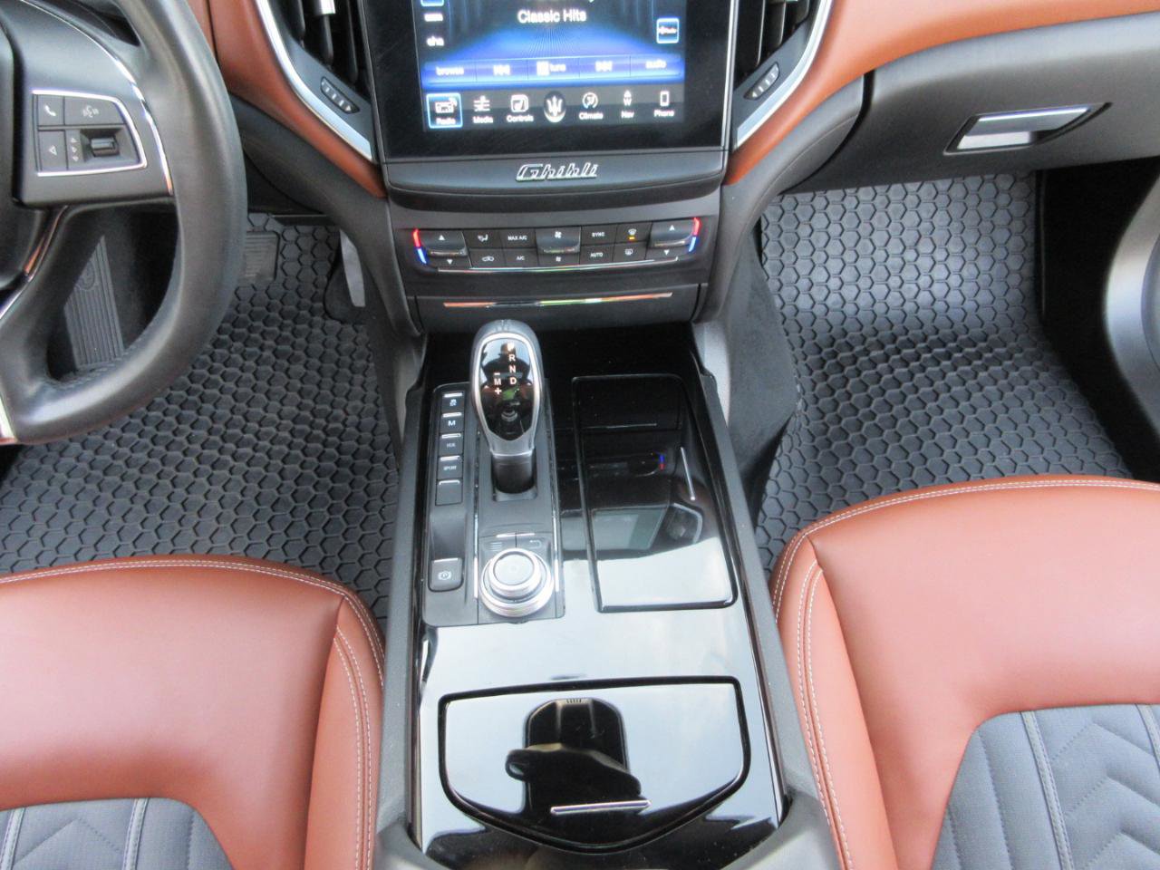 Used 2017 Maserati Ghibli S Q4 image 53