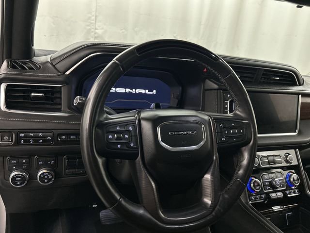 Used 2023 GMC Yukon Denali Ultimate AWD/4WD image 8