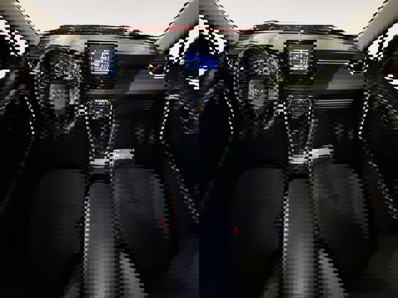 Used 2021 Toyota RAV4 LE image 11