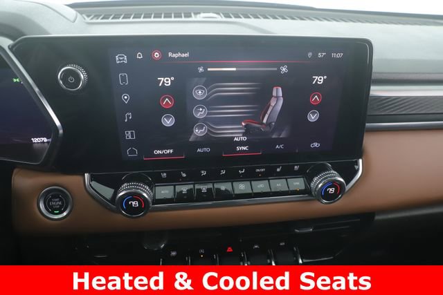 Used 2024 GMC Canyon AT4 w/ AT4 Premium Package image 4