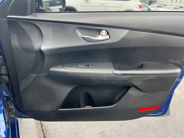 Used 2021 Kia Forte LXS FWD image 27