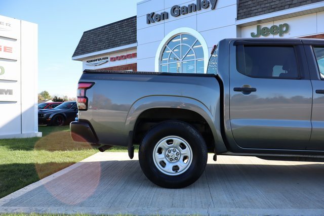 Used 2022 Nissan Frontier S w/ Technology Package image 32